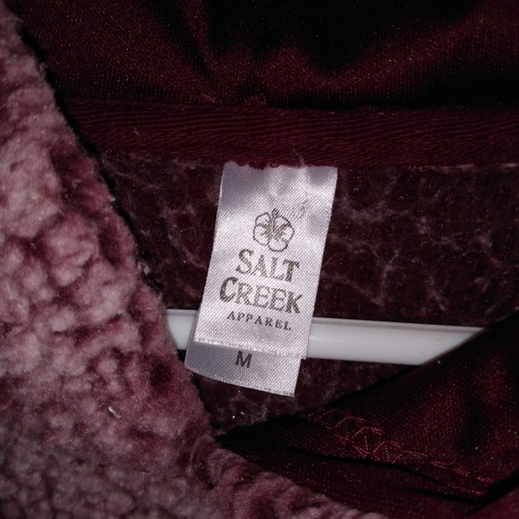 Whistler crimson hoodie - Picture 4 of 4